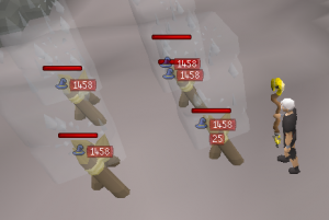 Penguin Staff U Damage.png